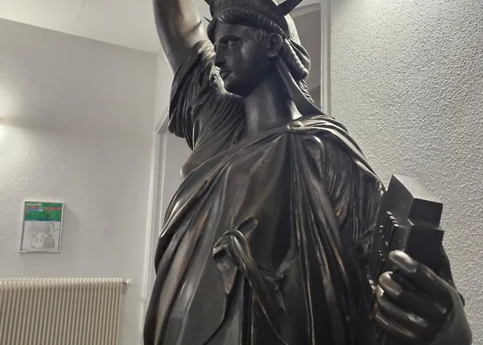 Felicita Vintage - Center